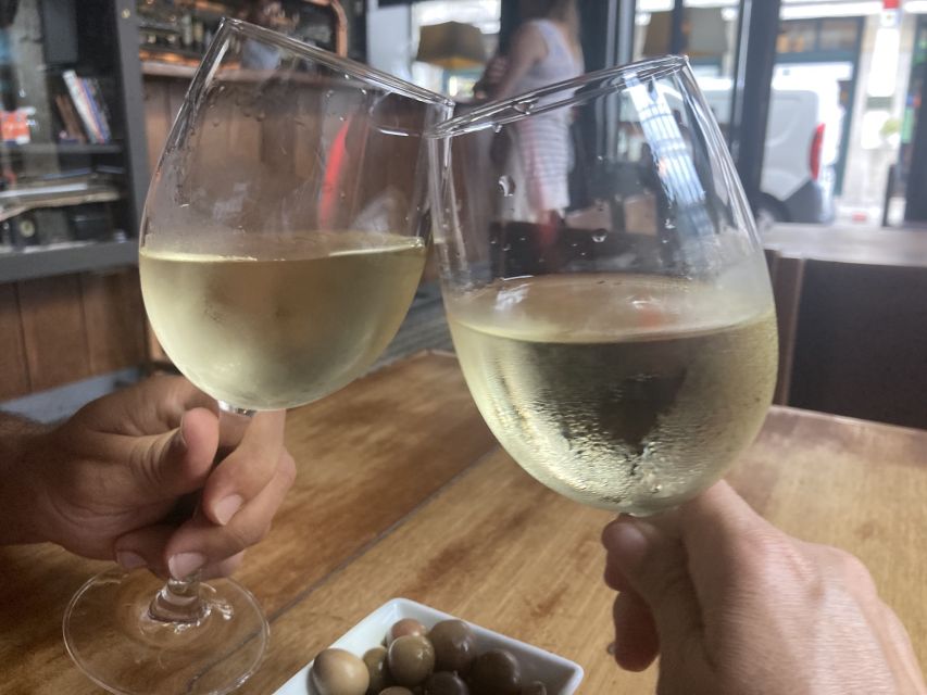 Port wine & wine walking tour with culture - max 8 pax - Why the wine walk works better than a cellar visit alone