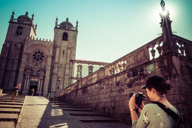 Porto 1/2 Day Walking Photo Tour & Portraits - Ribeira and Porto’s oldest streets