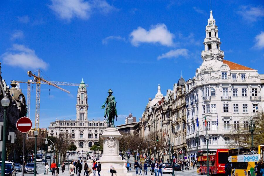 Porto: 1.5-Hour Private Kick-Start Tour with a Local - Porto in 90 minutes: what this walk is really for