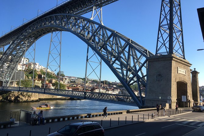 Porto: 2-Hour City Highlights Segway Tour - Guided Experience - Lello Bookstore and Praça dos Leões