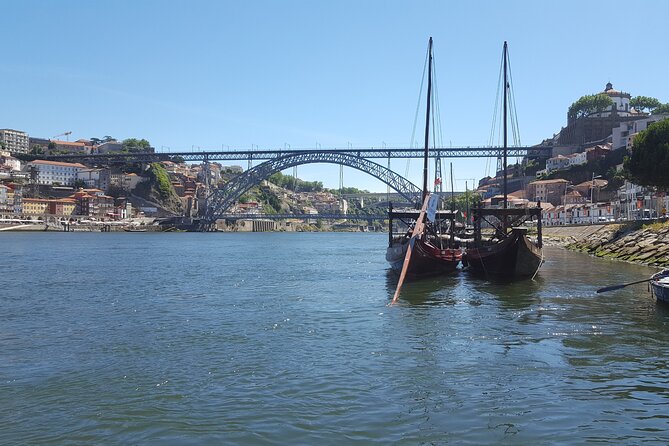 Porto: 2h Private Tour (1 to 6 people) on the Douro River with a local - Why the Douro makes a fine first look at Porto