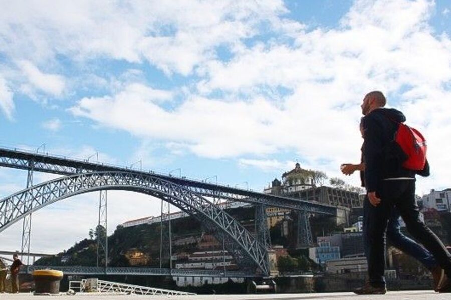 Porto: 3-Hour Downtown Walking Tour - What the guides add to the three-hour format