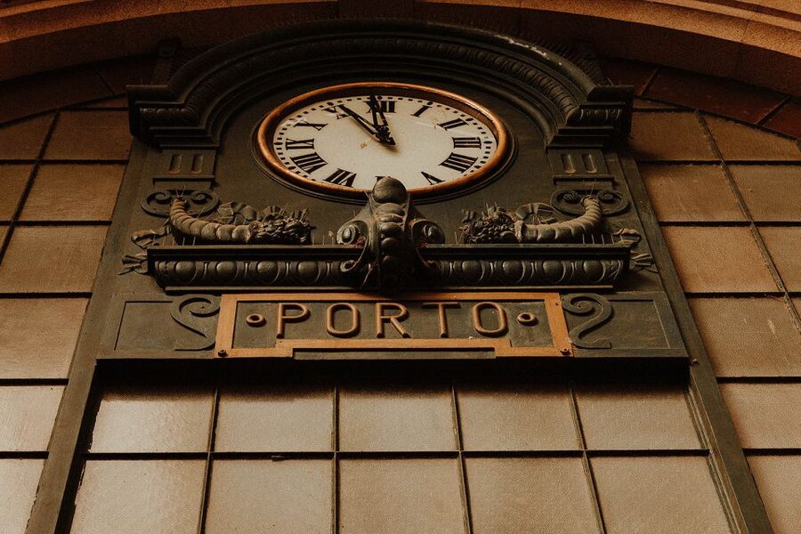 Porto: 3-Hour Guided Walking Tour - Seeing Lello Library and Porto’s Art Nouveau details
