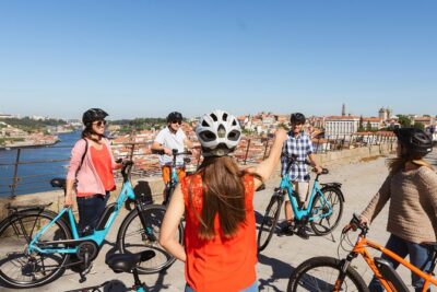 Porto: 3-Hour Old Town & Riverside Bike Tour – Guided Experience