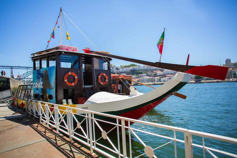 Porto: 6 Bridges Boat Cruise with Port Wine Cellar & Tasting - Key points to know before booking