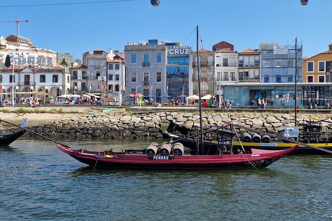 Porto: 6 bridges tour, Douro river with 4 Port Wine tasting - The unusual building on Porto’s north bank
