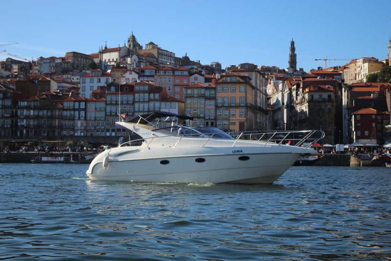 Porto: 6 Bridges Yacht Cruise with Local Wine & Snacks - Seeing Porto from the Douro instead of the pavement