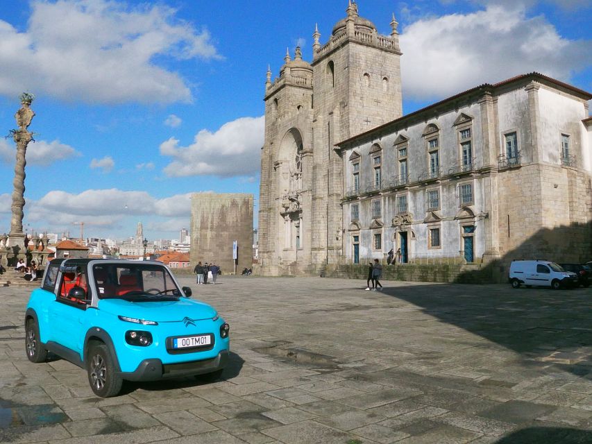 Porto: a ride along the coast in a fun eco-friendly car - Along the Atlantic, Brazil, and Montevideo avenues