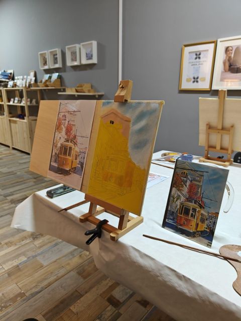 Porto: Acrylic and Oil Painting Class with a Local Artist - What you learn in the first part of the class