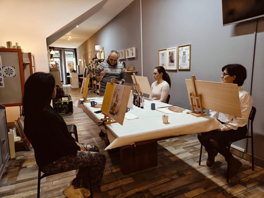 Porto: Acrylic and Oil Painting Class with a Local Artist - Who will get the most from this experience