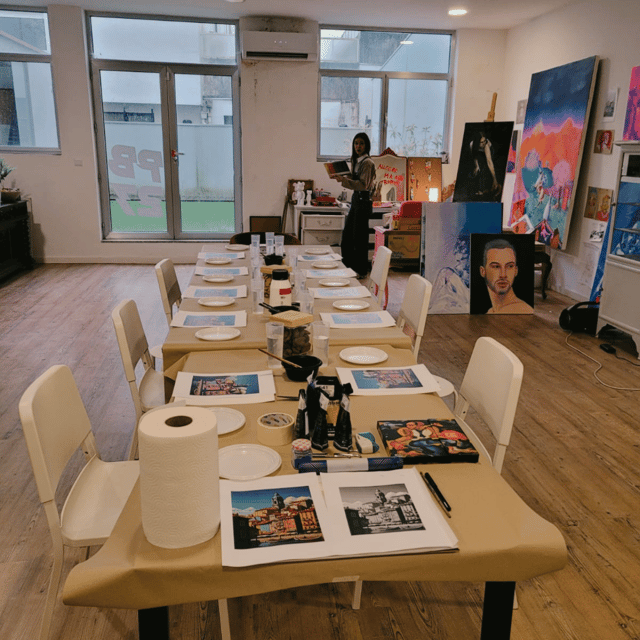 Porto: Acrylic Painting Workshop for Groups - Antero Quental - Painting Porto instead of only photographing it