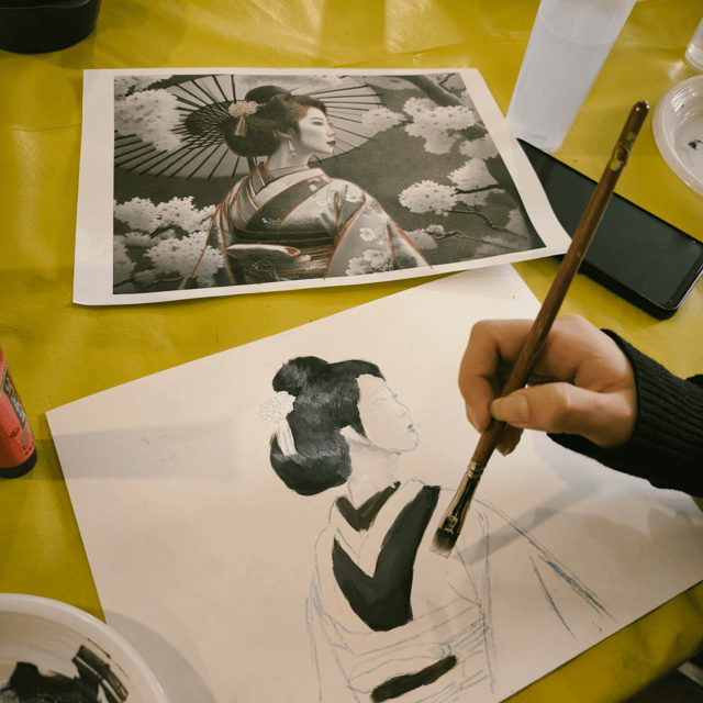 Porto: Acrylic Painting Workshop for Groups - Antero Quental - A social activity with a creative payoff