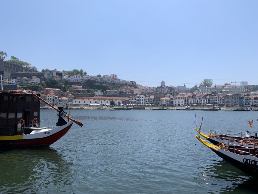 Porto and Gaia: Walking Tour of Douro's Two Riversides - What the two-hour format means for you
