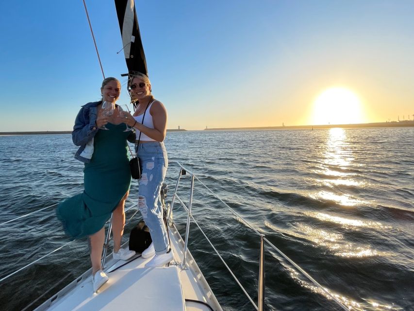 Porto: Best Charming Sailboat Cruise Sunset - Who should book this experience?