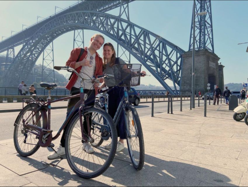 Porto: Bicycle Rental - The Douro River Ride