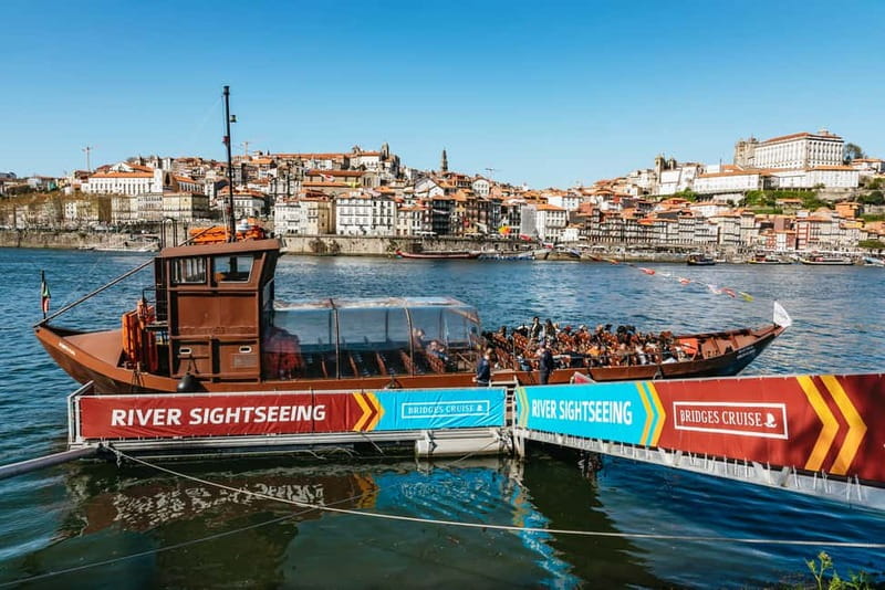Porto: Bridges Cruise with Wine Cellar Tour or Sunset Option - Choosing a seat, season, and departure time