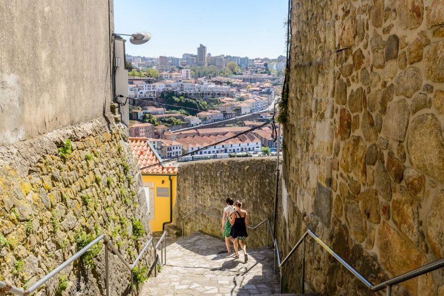 Porto Card Walker (1, 2, 3 or 4 Days) - Pickup points and first-use details