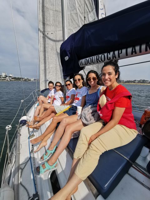 Porto: Charming Sailboat Bachelor Party with drinks - Who will enjoy this private Porto cruise?