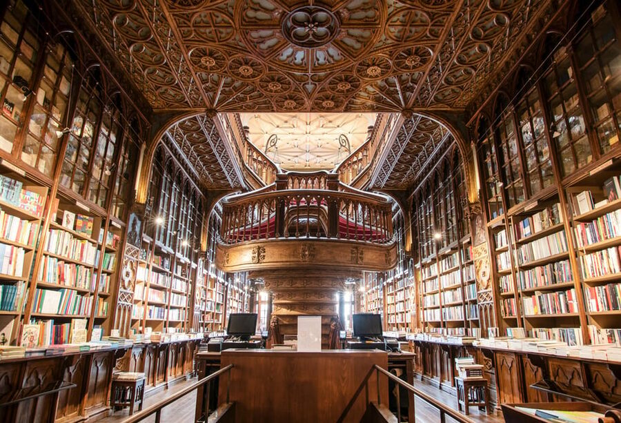 Porto: City Center Walking Tour - Aliados Avenue and Liberdade Square