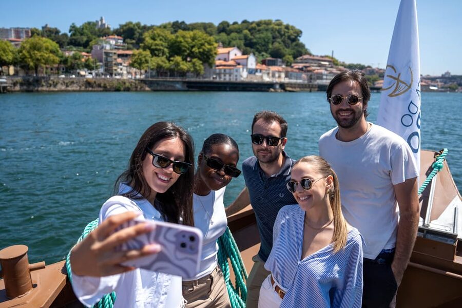 Porto City Full Day Minibus Tour, Wine Tasting & Six Brigdes - Key points to know before booking