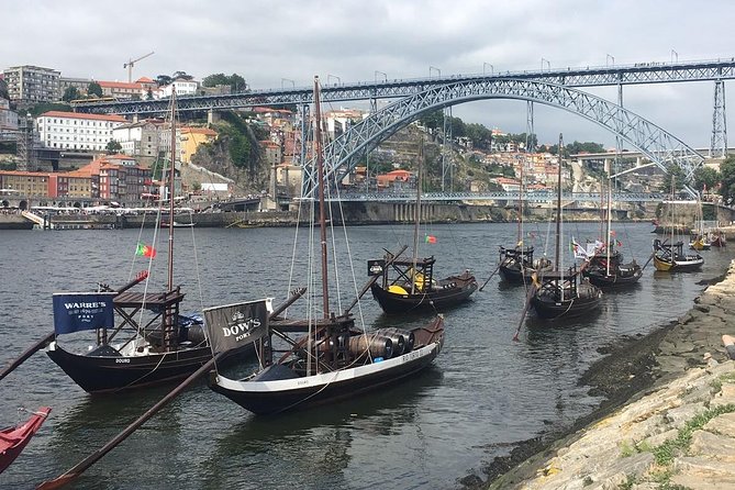 Porto City Full Day Private Tour - Walking toward Palacio da Bolsa