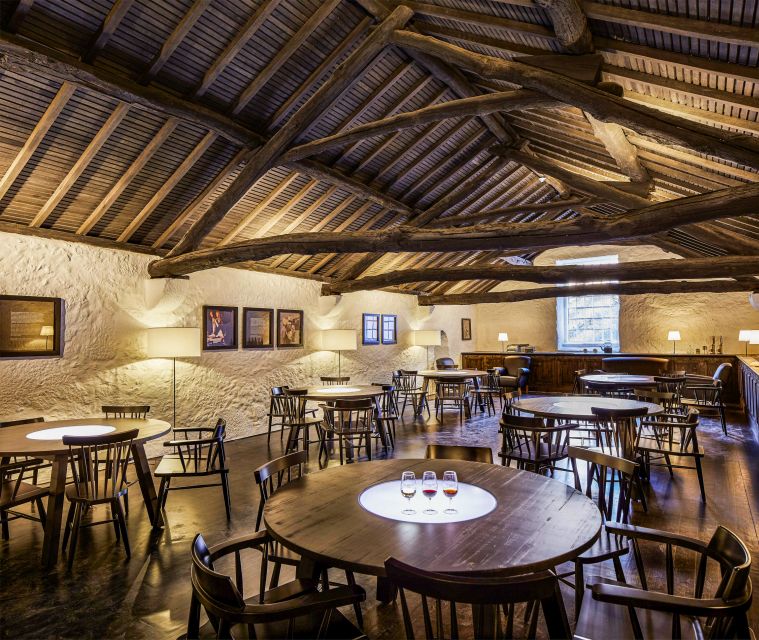 Porto: Cockburn’s Port Lodge Tour and Tasting - Making the tasting work for you