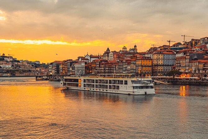Porto Customizable Three Hour Private Tour - What the private format adds