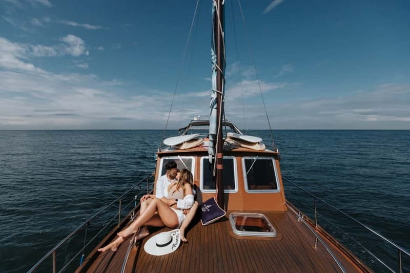 Porto: Douro Classic Boat Tour - Is $398 good value for your group?