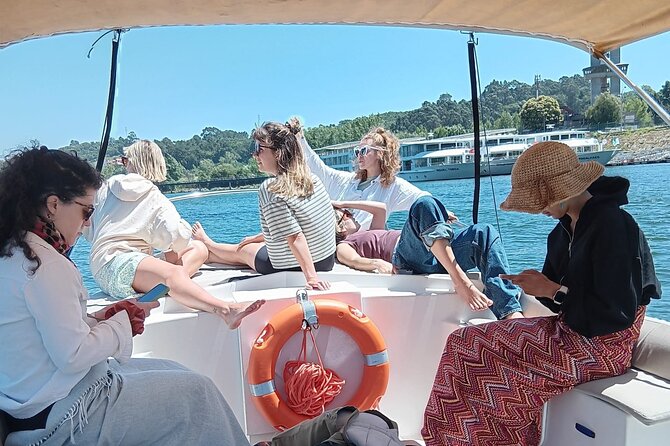 Porto:Douro River boat tour under the 6 bridges - Choosing the departure time