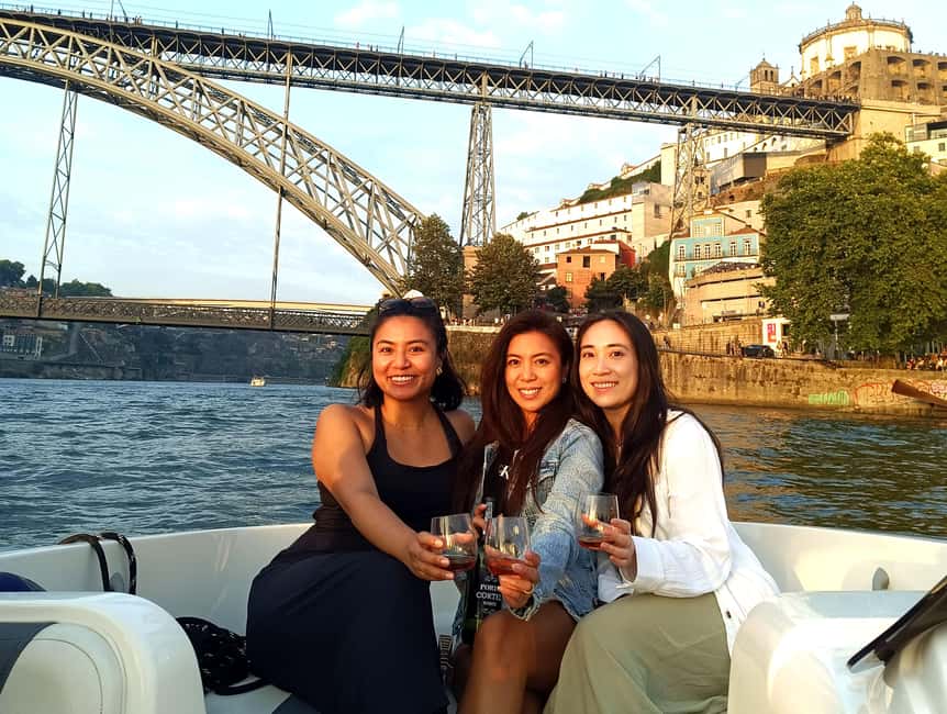 Porto: Douro River Boat Tour with Port Wine Tasting - Port wine, water, and the limits of the refreshments