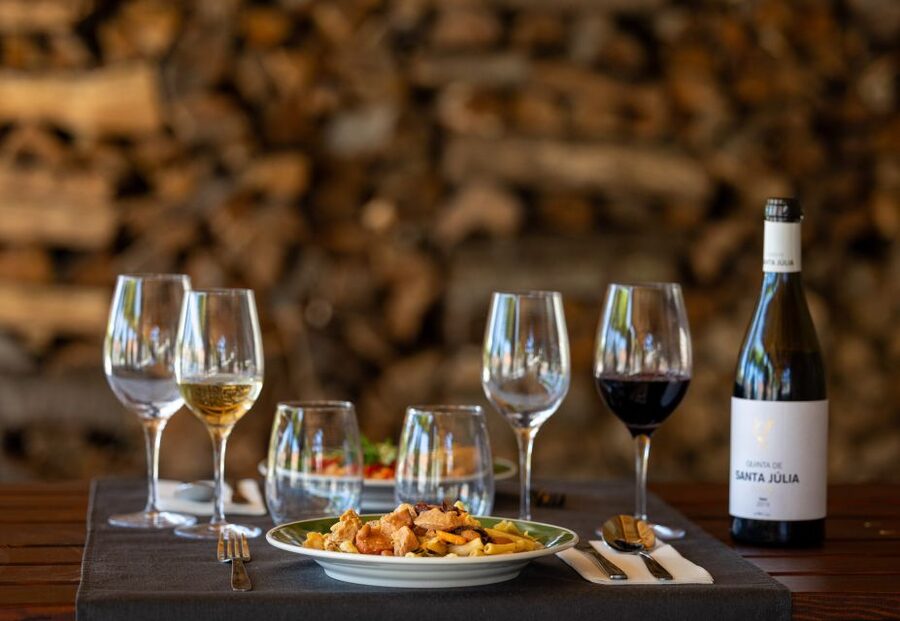 Porto: Douro Valley Tour with Lunch, Boat Cruise & Tastings - A second cellar visit and a closer look at Port