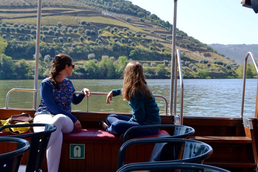 Porto: Douro Valley Vineyards Tour with Lunch & River Cruise - The first winery stop: port, local products, and a sense of place