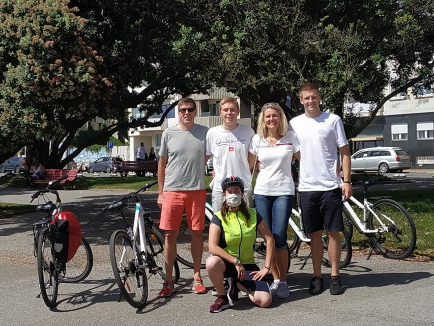 Porto Downtown and Sightseeing Bike Tour - Starting at Rua João das Regras 62