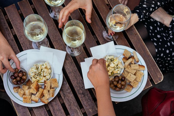 Porto Drinks and Bites Private Tour - Key points to know before booking