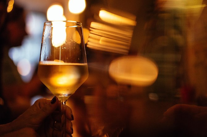 Porto Drinks and Bites Private Tour - Who will get the most from this tour
