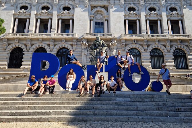PORTO: Essencial Walking Tour 3 hours - Finishing with Port wine and cheese