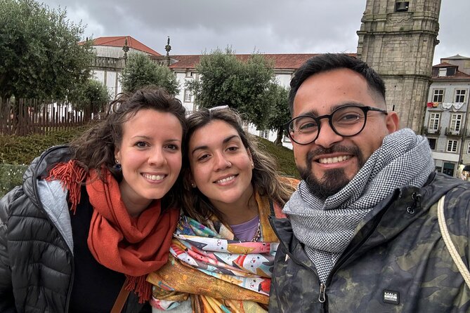 PORTO: Essencial Walking Tour 3 hours - Group size, language, and pace
