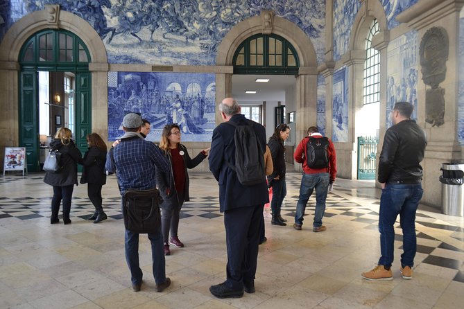 Porto Essential Walking Tour - San Francisco, Palácio da Bolsa, and the old waterfront