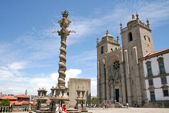 Porto Essential Walking Tour - Ending at Ribeira Square