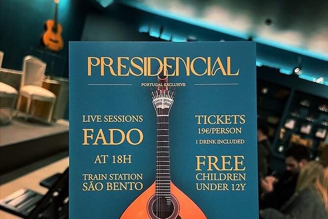 Porto : Fado and Porto Wine Show at the Trinity Noble Hall - The setting, language, and first-time appeal