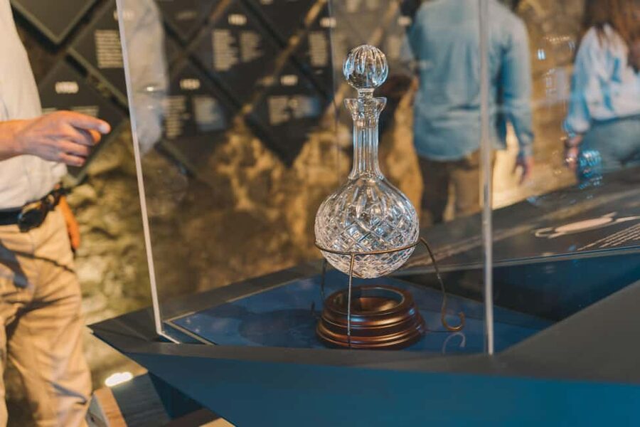 Porto: Fonseca Cellar Tour & WOW Museum Pack - The Bin 27 tasting