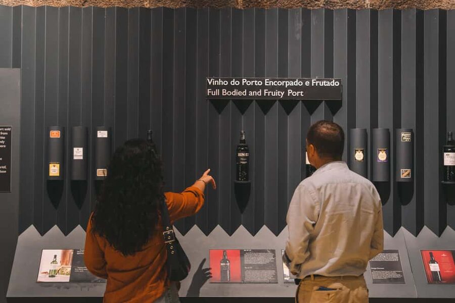 Porto: Fonseca Cellar Tour & WOW Museum Pack - Who will enjoy this most