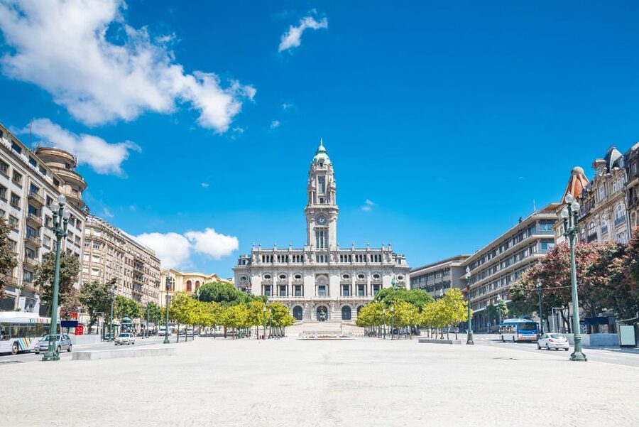 Porto: Full-Day All-Inclusive Private City Sightseeing Tour - What the private format really provides