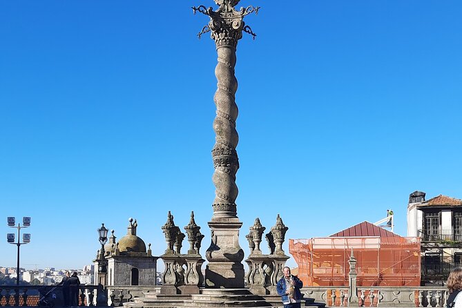 Porto Full-Day Tour with Douro River Cruise and Port Wine Tasting - Bolhão Market and daily Porto life