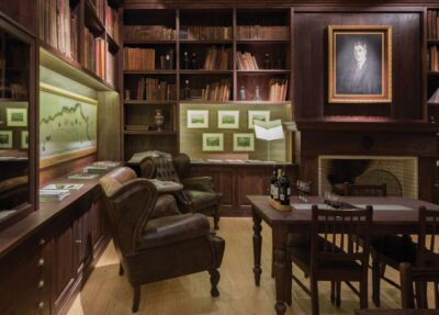 Porto: Graham’s Port Lodge Tour & Vintage Room Wine Tasting