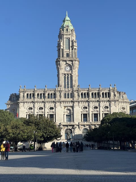 Porto: Guided City Highlights Walking Tour - Starting beneath Porto City Hall