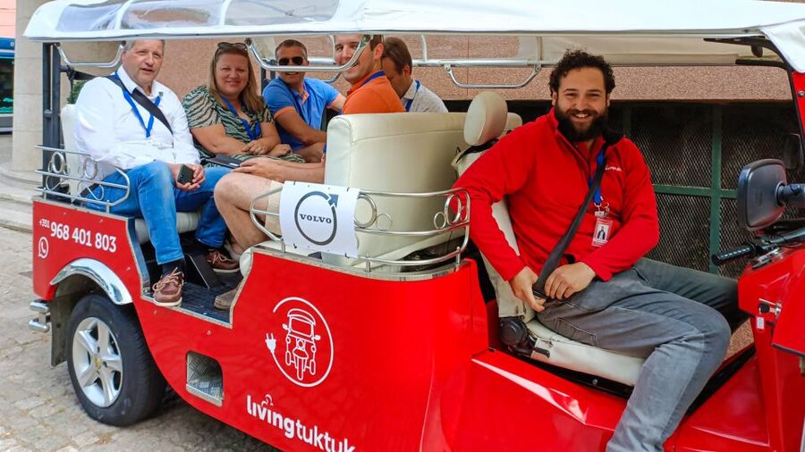 Porto: Guided Tour by Tuk-Tuk & Optional Douro River Cruise - The optional 55-minute Douro cruise