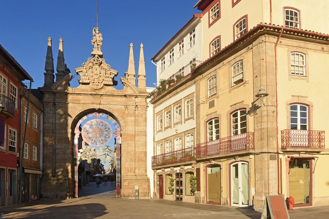 Porto: Guimaraes & Braga Small Group Tour with Lunch and Tickets - The Ducal Palace and Guimarães old town