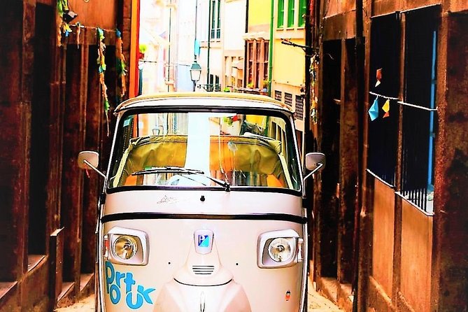 Porto Half Day Private Tuk Tuk Tour - Clérigos, Cordoaria, and the old prison