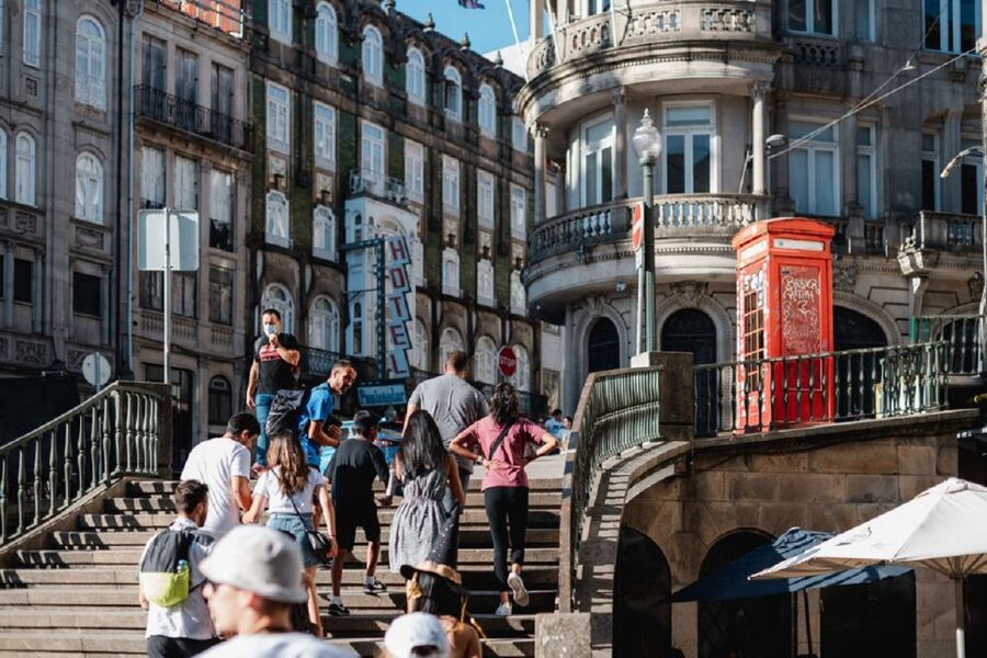 Porto: Harry Potter and City of Porto Guided Walking Tour - The guide’s style: more than Potter trivia